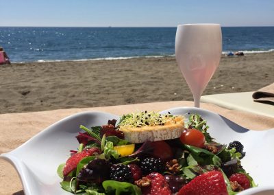 Lunch op het strand. Marbella