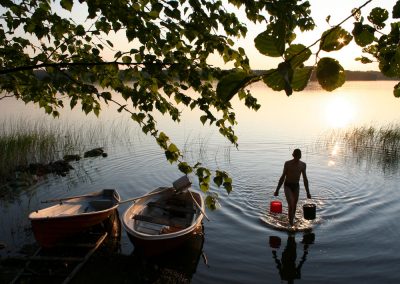 FINLAND.-Credits-Buro-Scanbrit